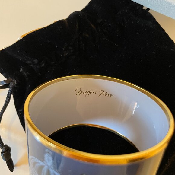 Authentic Megan Hess Enamel Bracelet Bangle 18k Gold Plated - Picture 6 of 10